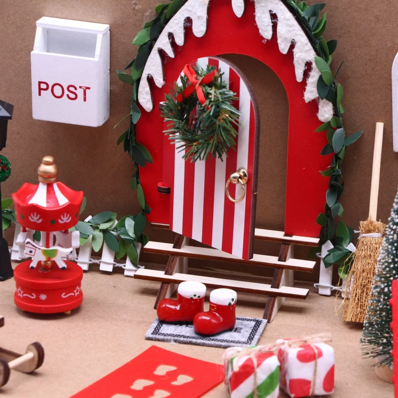 21-tlg. Wichteltür-Set Miniaturwelt Weihnachtsdeko Elfentür-Zubehör - Image 4
