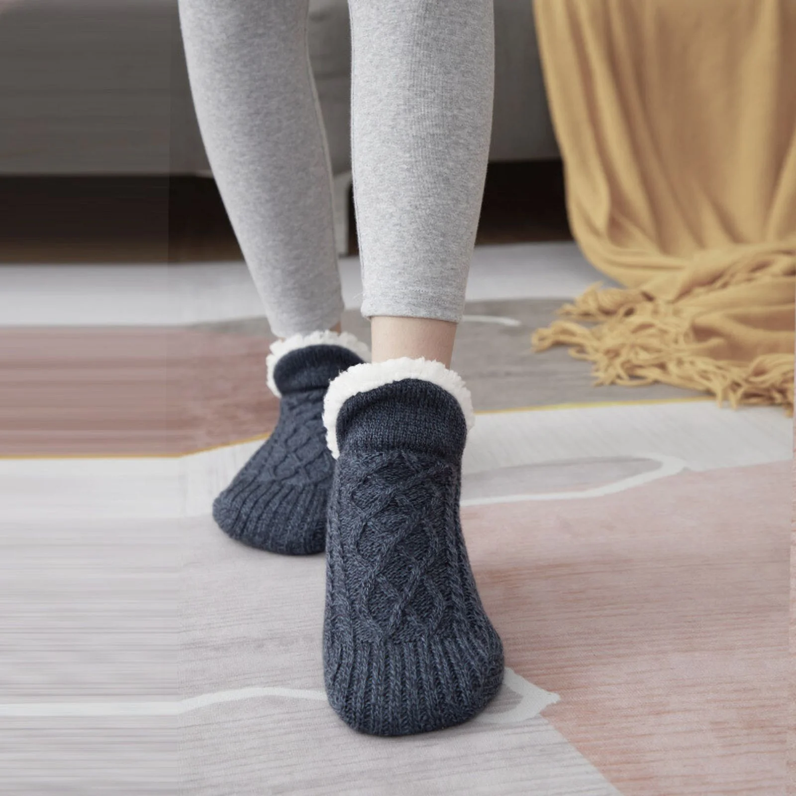 Hausschuhe Gr. 39-42 Fuzzy-Socken Pantoffeln Wintersocken Kuschelsocken - Image 5